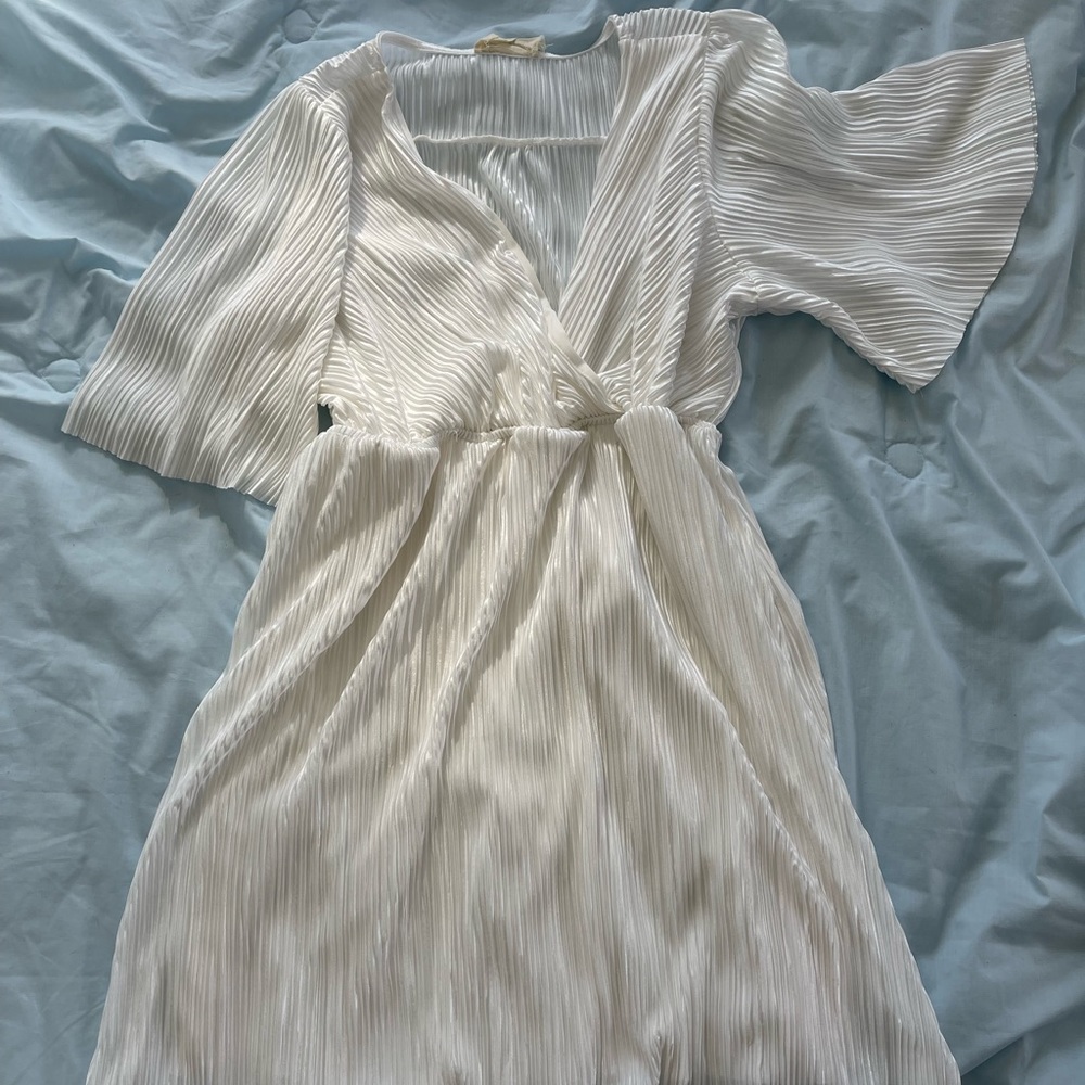 Bella Ella Boutique White Dress